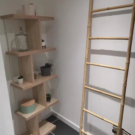 La Maison Cachee *