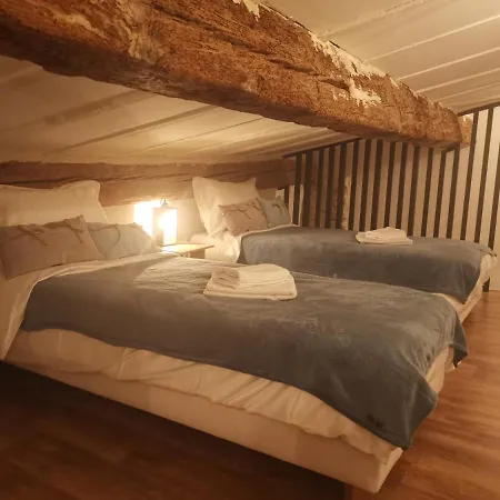 La Maison Cachee
