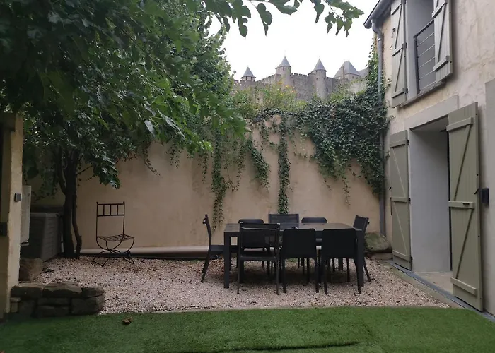 La Maison Cachée Hébergement de vacances *